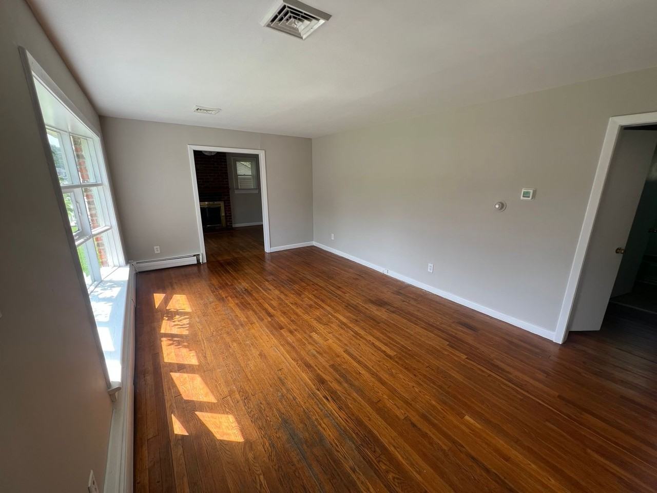 8206 Adrian Dr - Photo 6 of 35