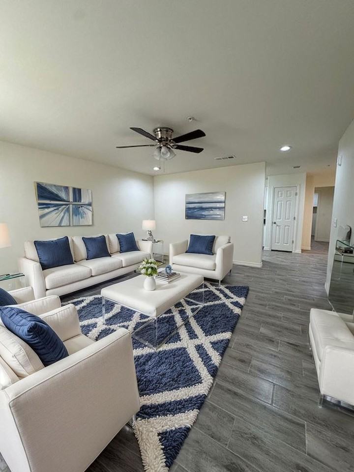 Chance's Court - Photo 7 of 26