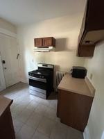 featured image of 52 Rowley St