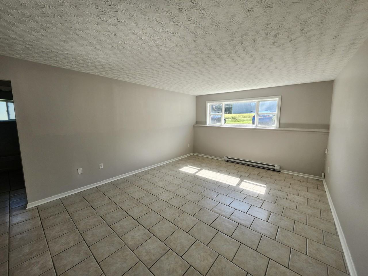 2 Arena Lane #1 - Photo 5 of 12