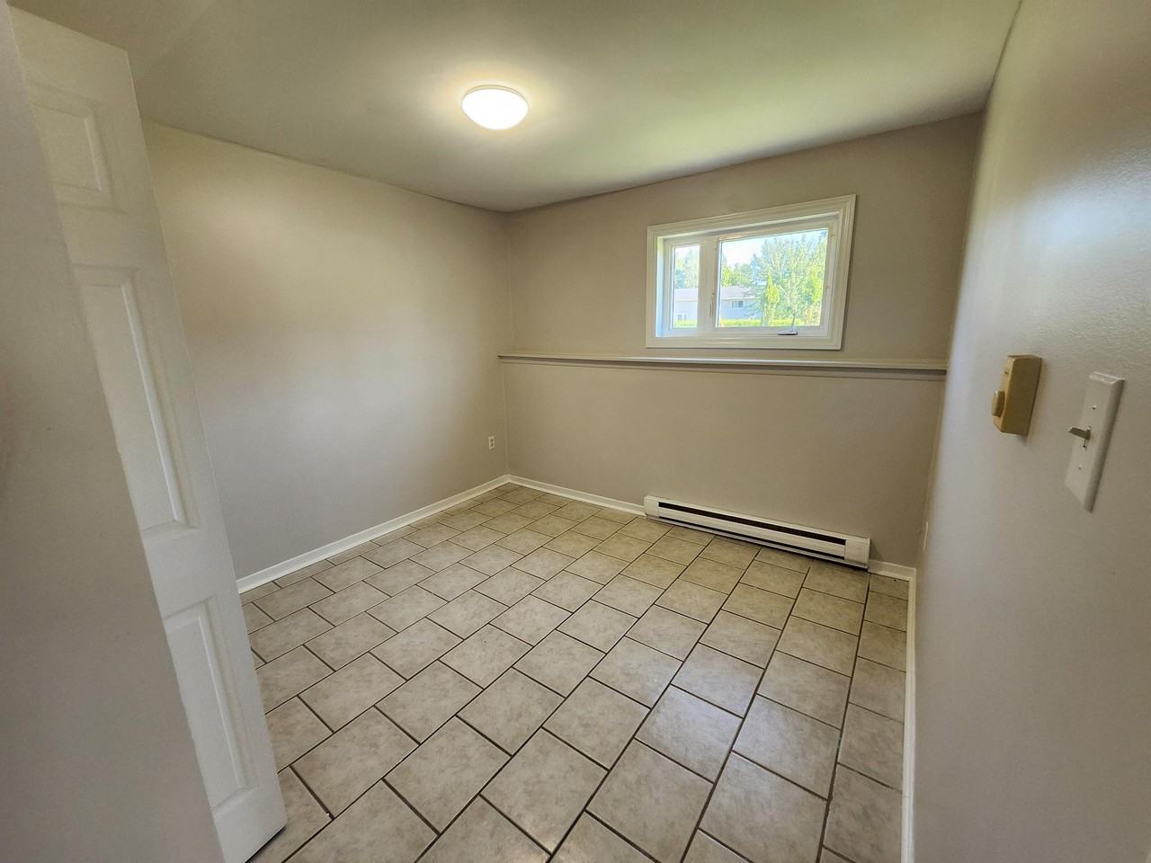 2 Arena Lane #1 - Photo 7 of 12