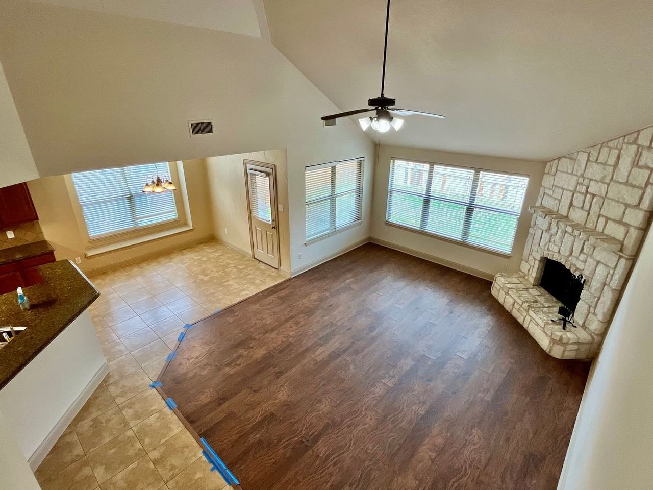1005 Tallahassee Dr - Photo 4 of 24