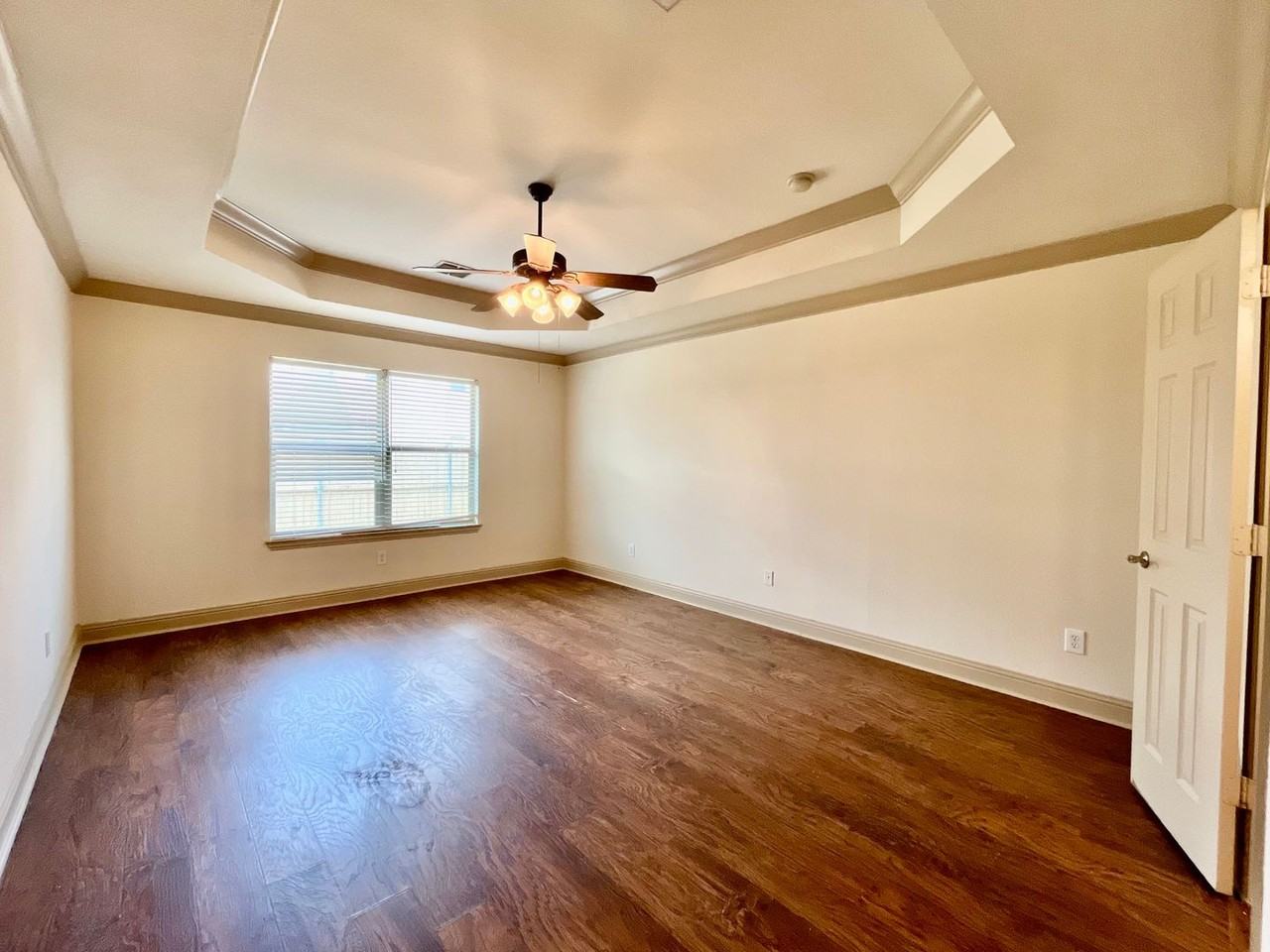 1005 Tallahassee Dr - Photo 6 of 24