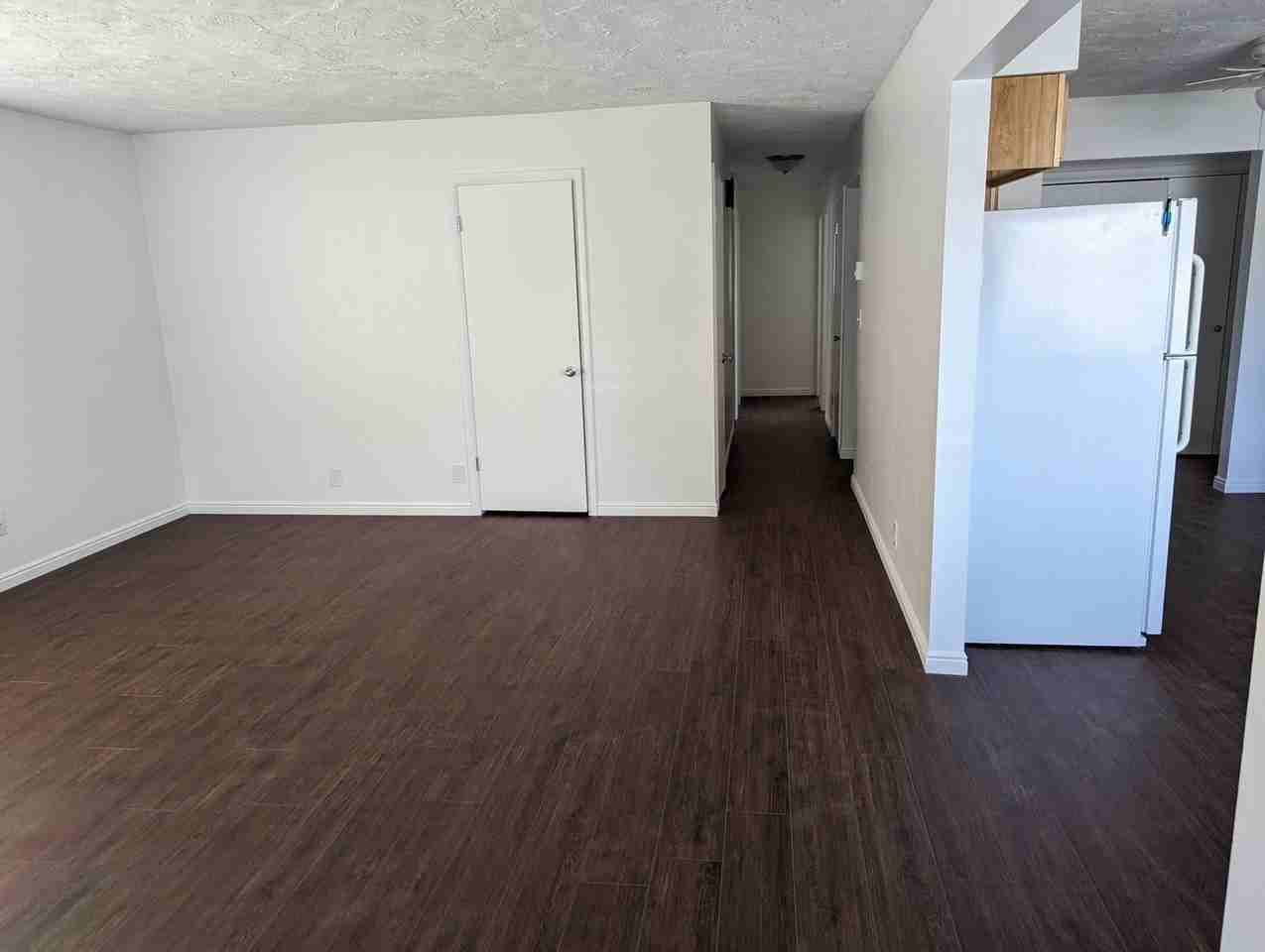 317 W 3rd S - Photo 2 of 34