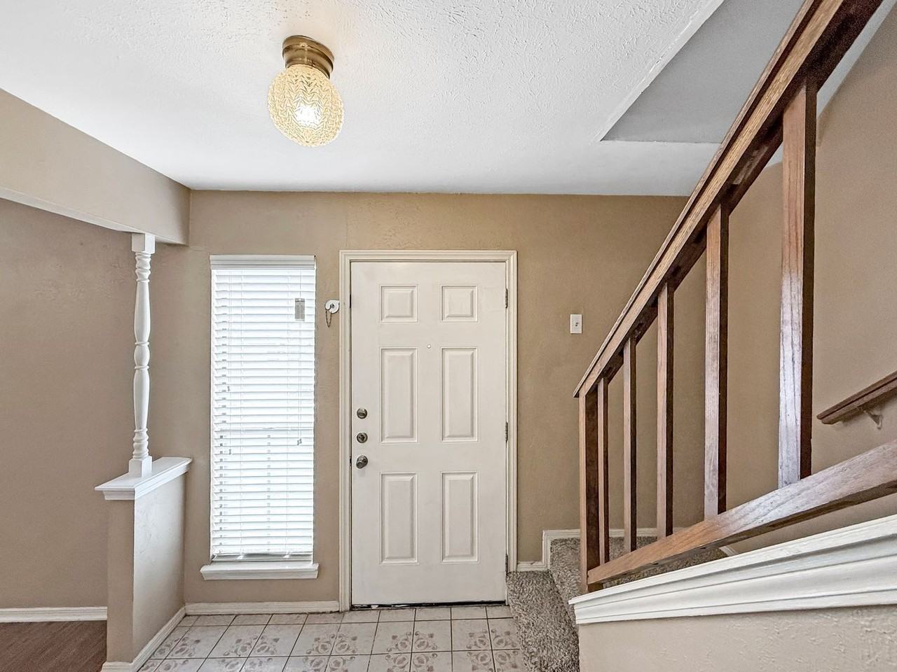 3304 Forest Creek Dr - Photo 3 of 22