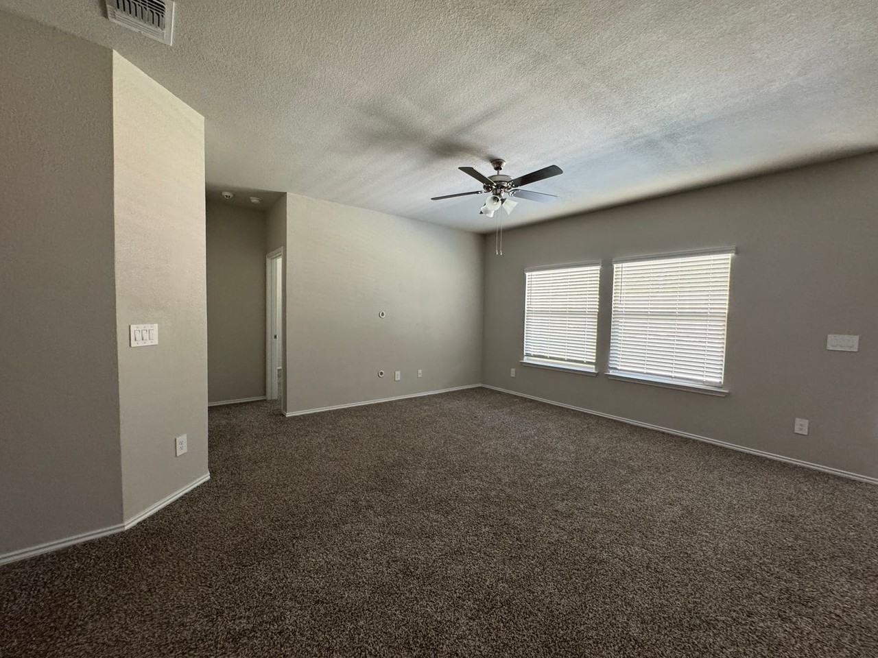 3138 Wigeon Way - Photo 5 of 23
