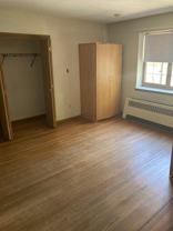 Large 1 bedroom Heat, Hot Water and WIFI Included, 2 blocks from Elm Park in WPI South Village - Photo 1 of 1