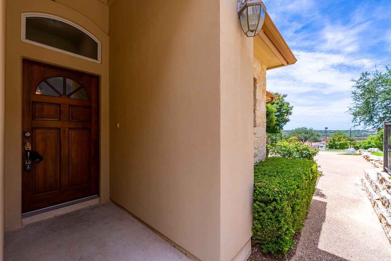 1305 Delsie Dr #A - Photo 4 of 23