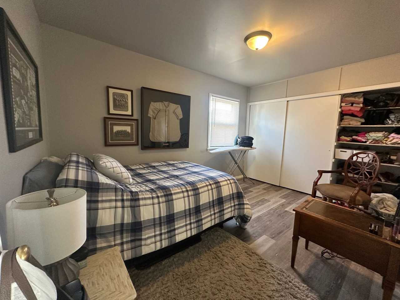 404 12th Ave Sw - Photo 5 of 14