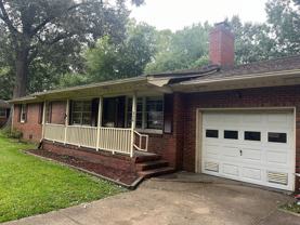 229 Bridgeview Cir - Photo 1 of 1