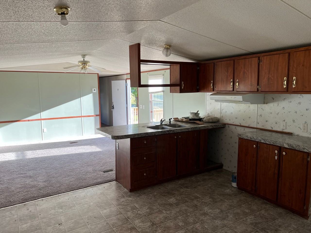 56 Pine Forest Way - Photo 3 of 9