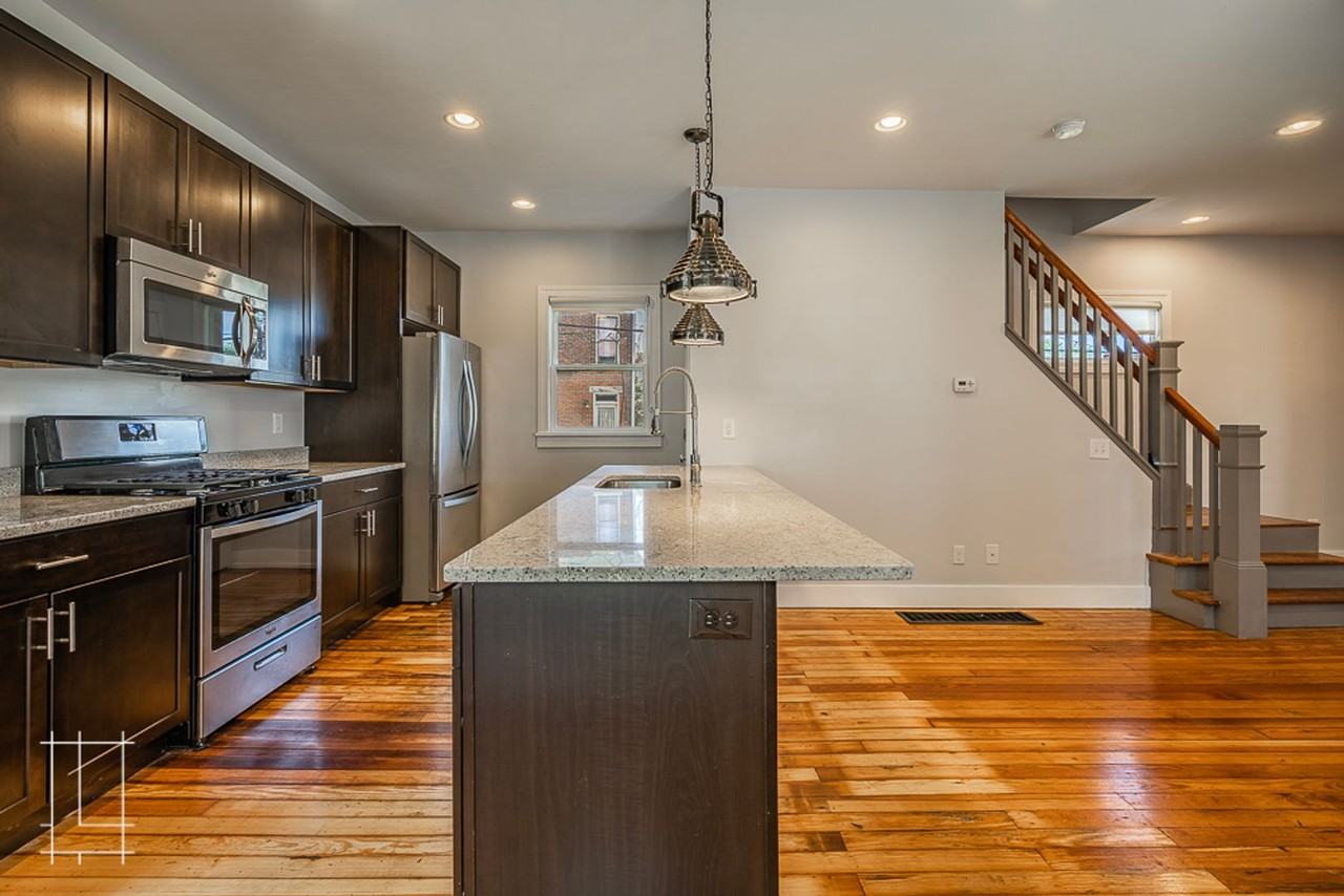 1158 Say Ave - Photo 4 of 50