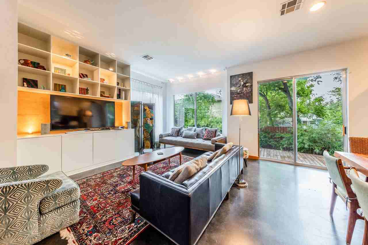 1902 Alegria Rd - Photo 6 of 49