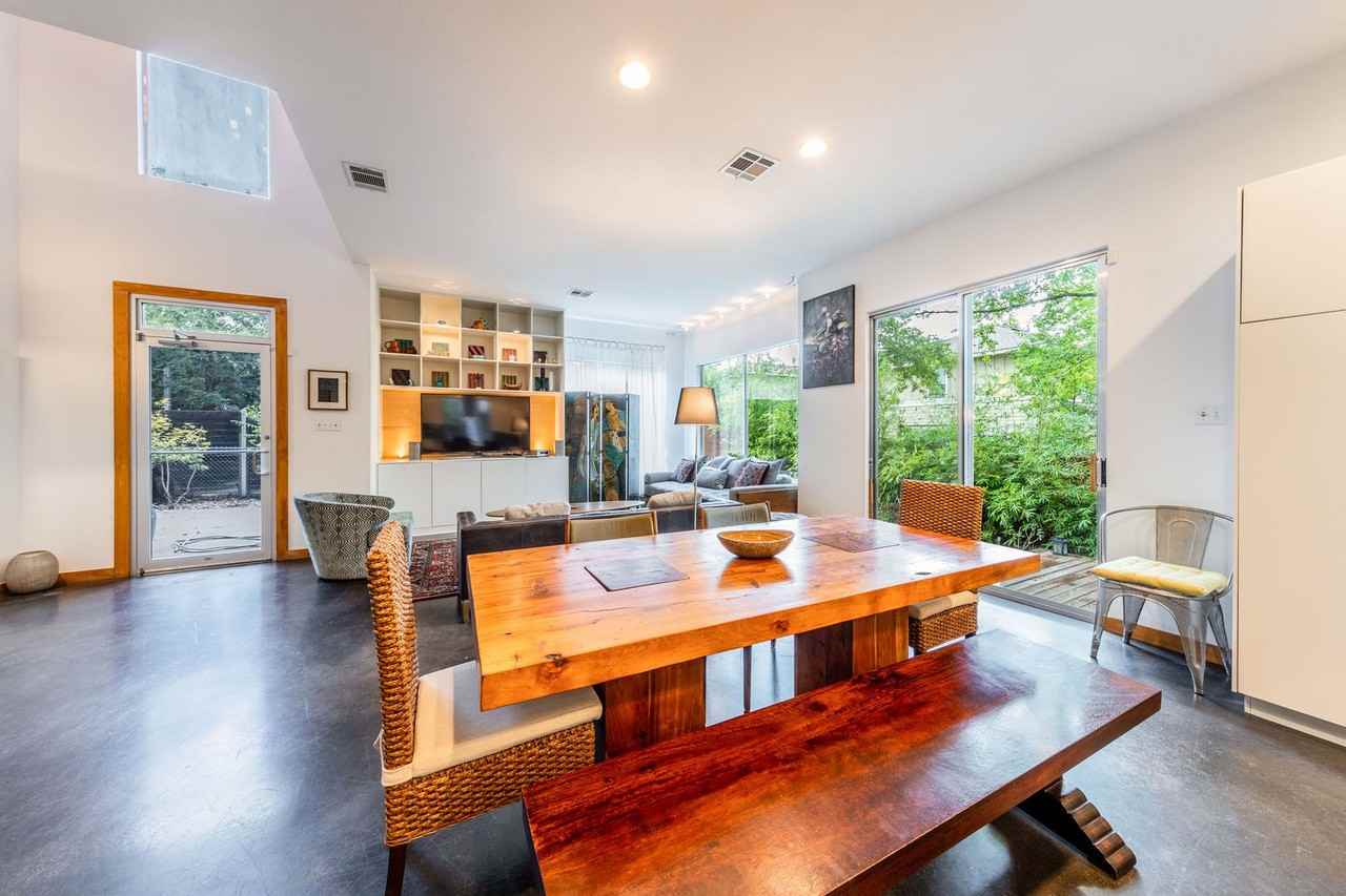 1902 Alegria Rd - Photo 7 of 49