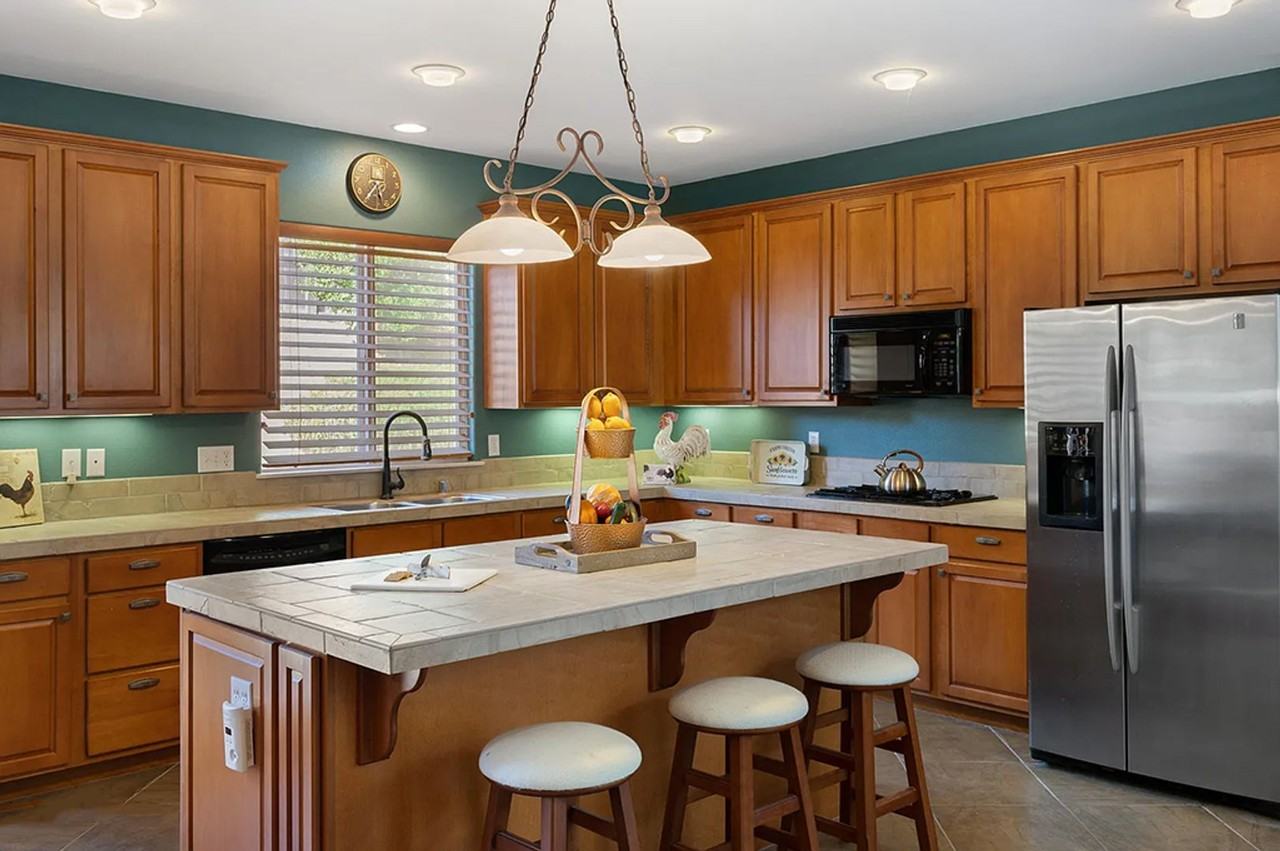 477 Hawk Canyon Ct - Photo 2 of 26