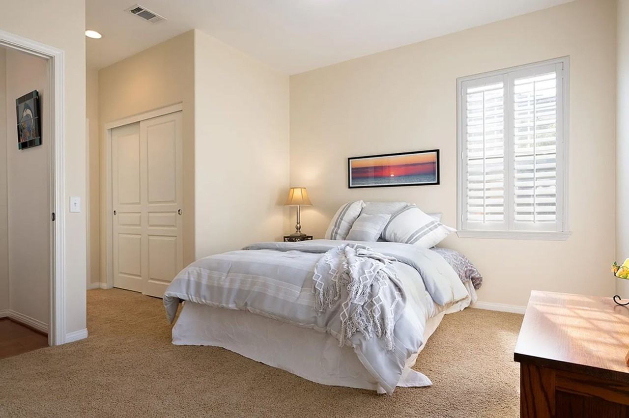 477 Hawk Canyon Ct - Photo 6 of 31