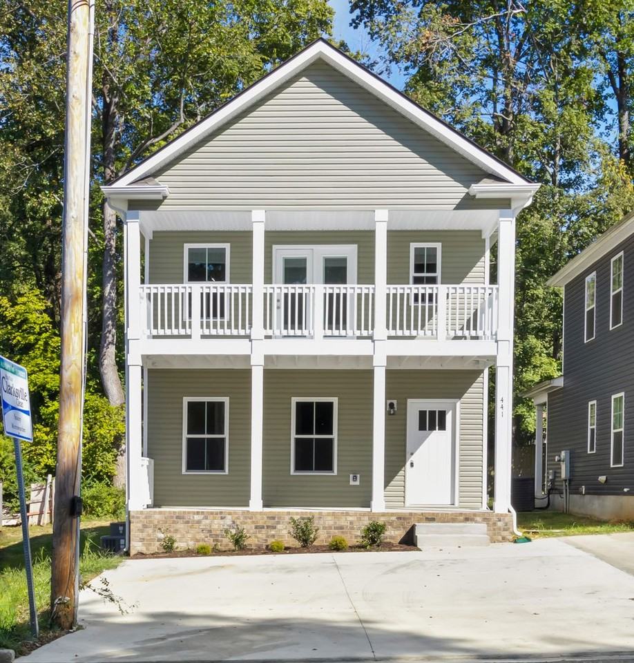 441 Reynolds St - Photo 2 of 25