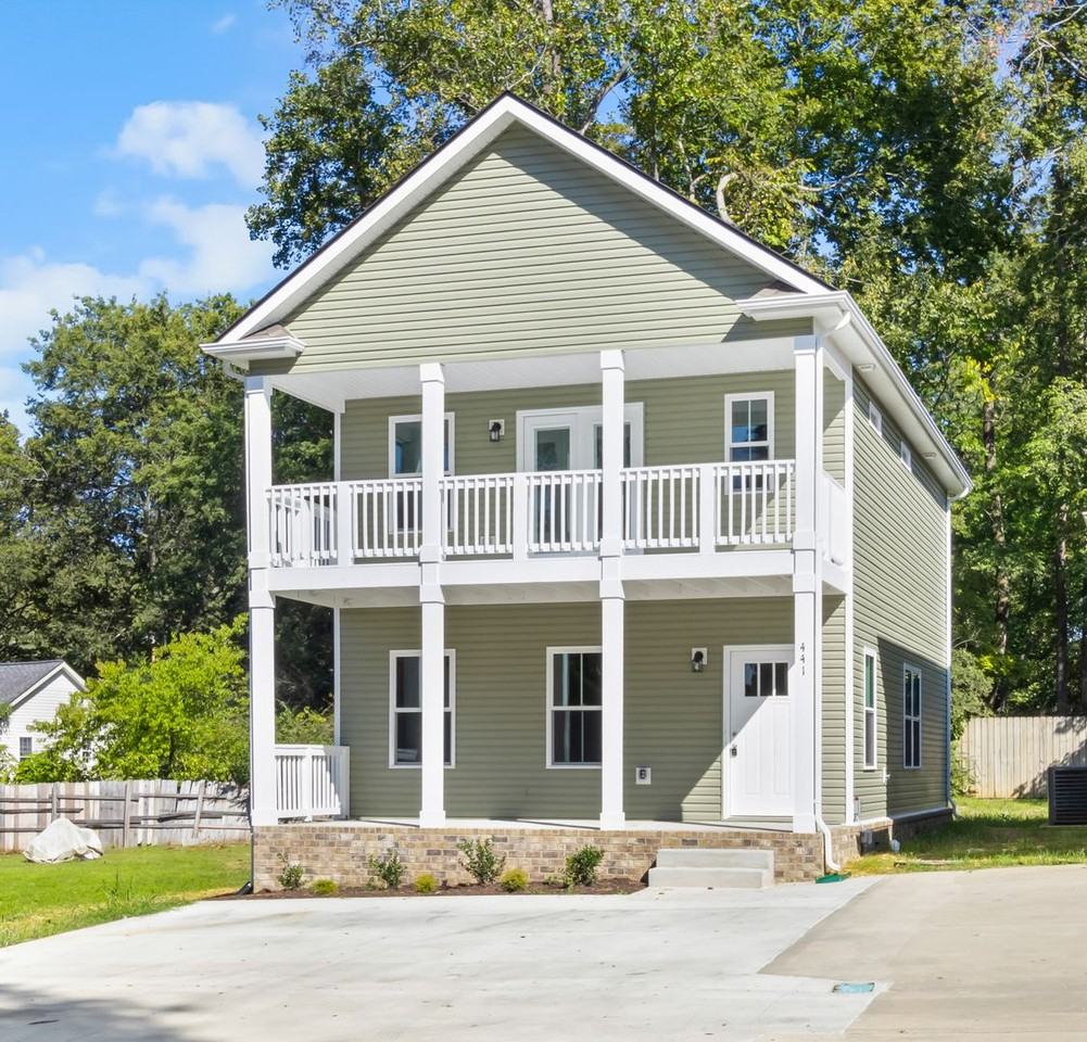 441 Reynolds St - Photo 3 of 25