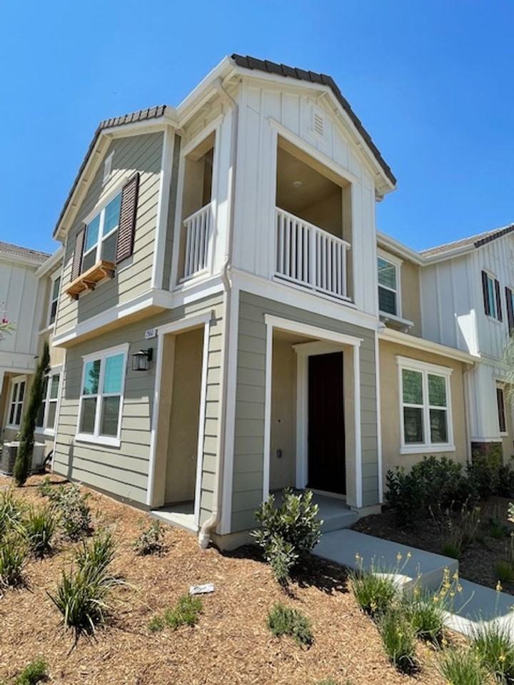 4021 E Coronado Privado - Photo 2 of 27