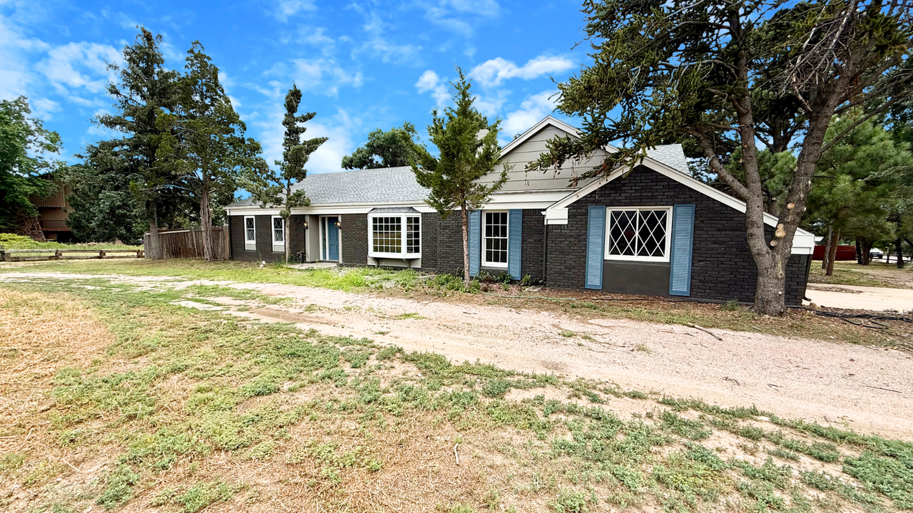 5330 Miranda Rd - Photo 4 of 38