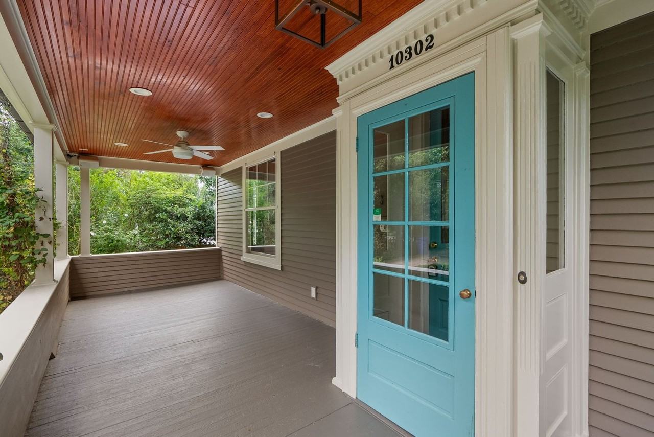 10302 Fawcett St - Photo 2 of 50