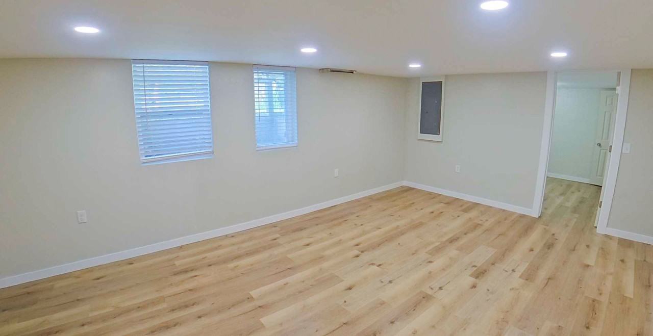 1320 El Paso Ln - Photo 3 of 7