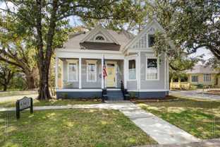 1327 Spring Hill Ave - Photo 1 of 1