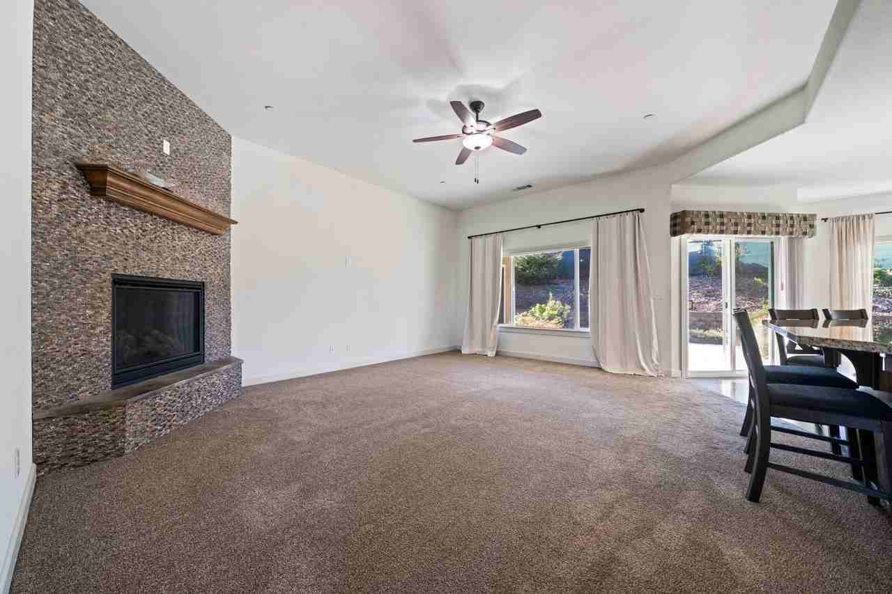 1454 Lear Way - Photo 2 of 20