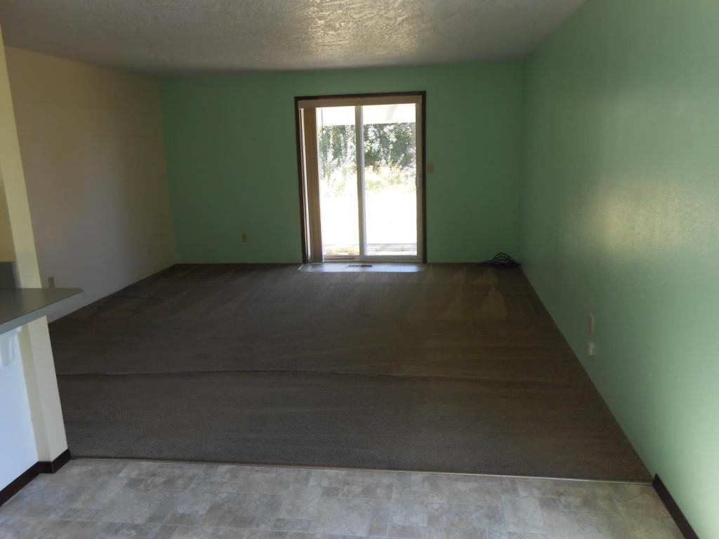 2739 S 9th St - Photo 6 of 25