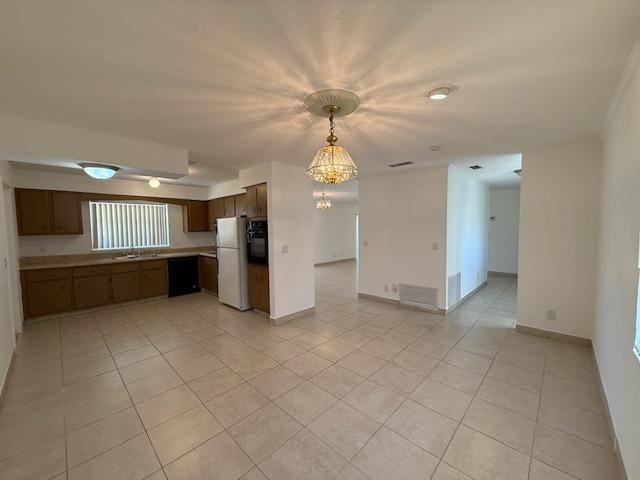 958 Beechfern Ln - Photo 3 of 16