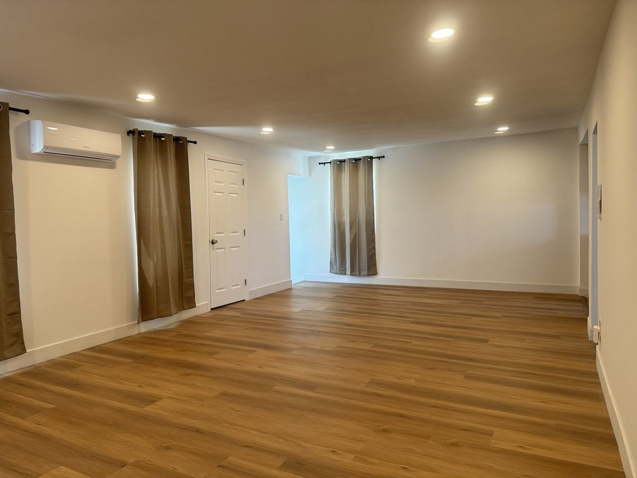 516 West 109th Street - Photo 4 of 15