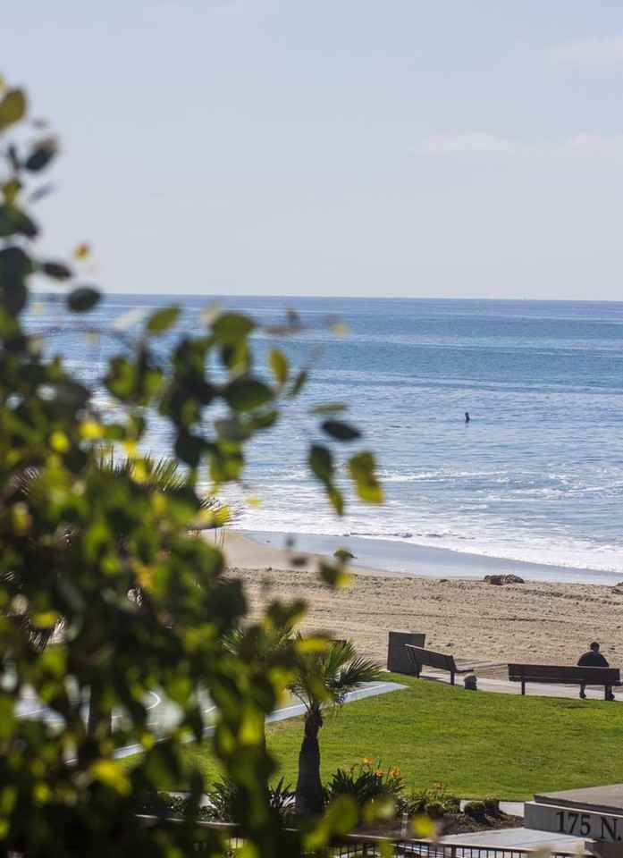 The Villas of Laguna Beach - Photo 7 of 16