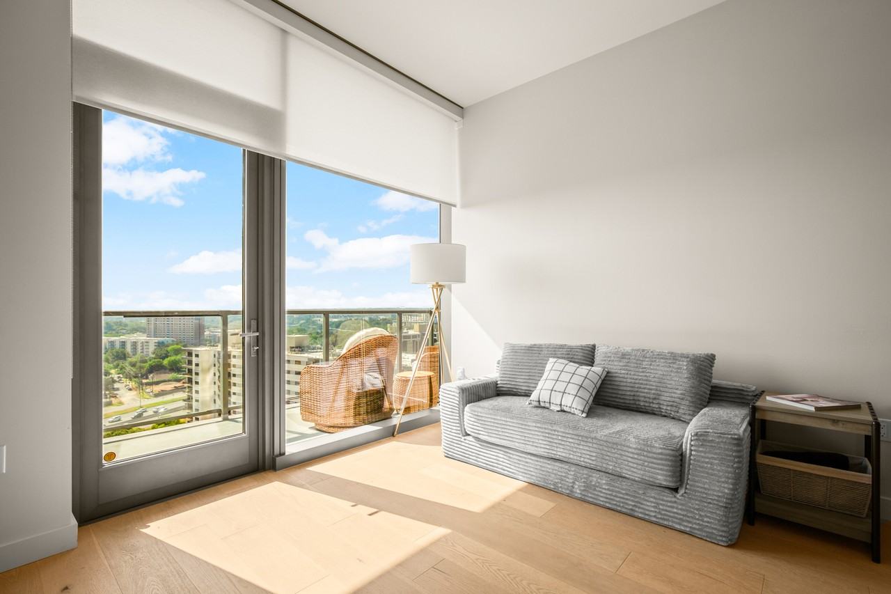 44 East Ave #1508 - Photo 6 of 32