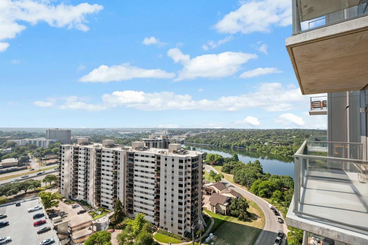 44 East Ave #1508 - Photo 7 of 32