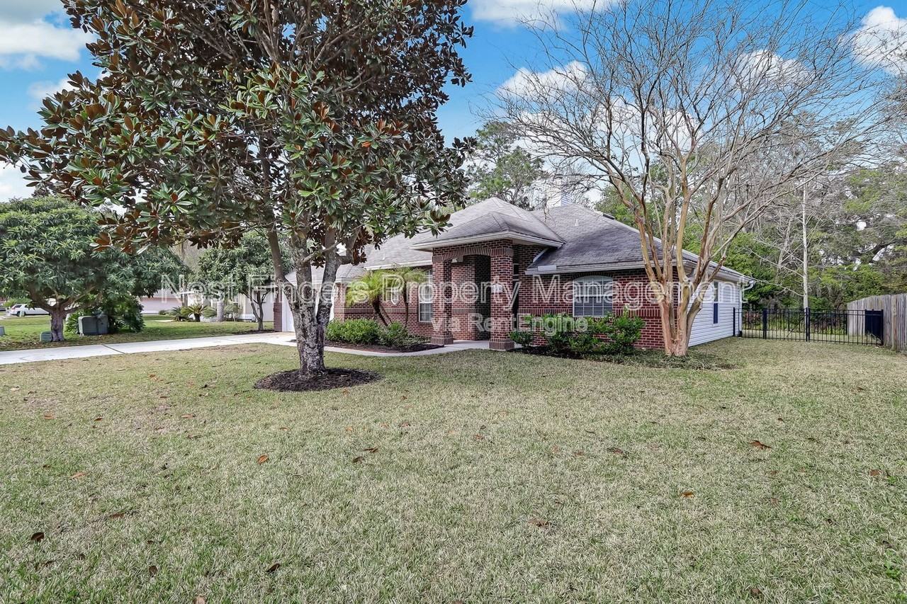 749 Grand Parke Dr - Photo 4 of 43