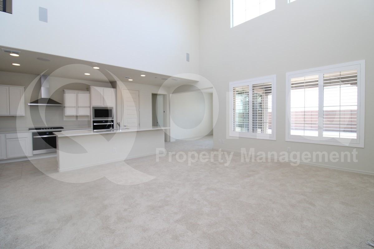 13769 W Forest Pleasant Pl - Photo 6 of 37