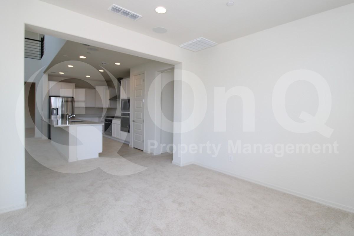 13769 W Forest Pleasant Pl - Photo 7 of 37