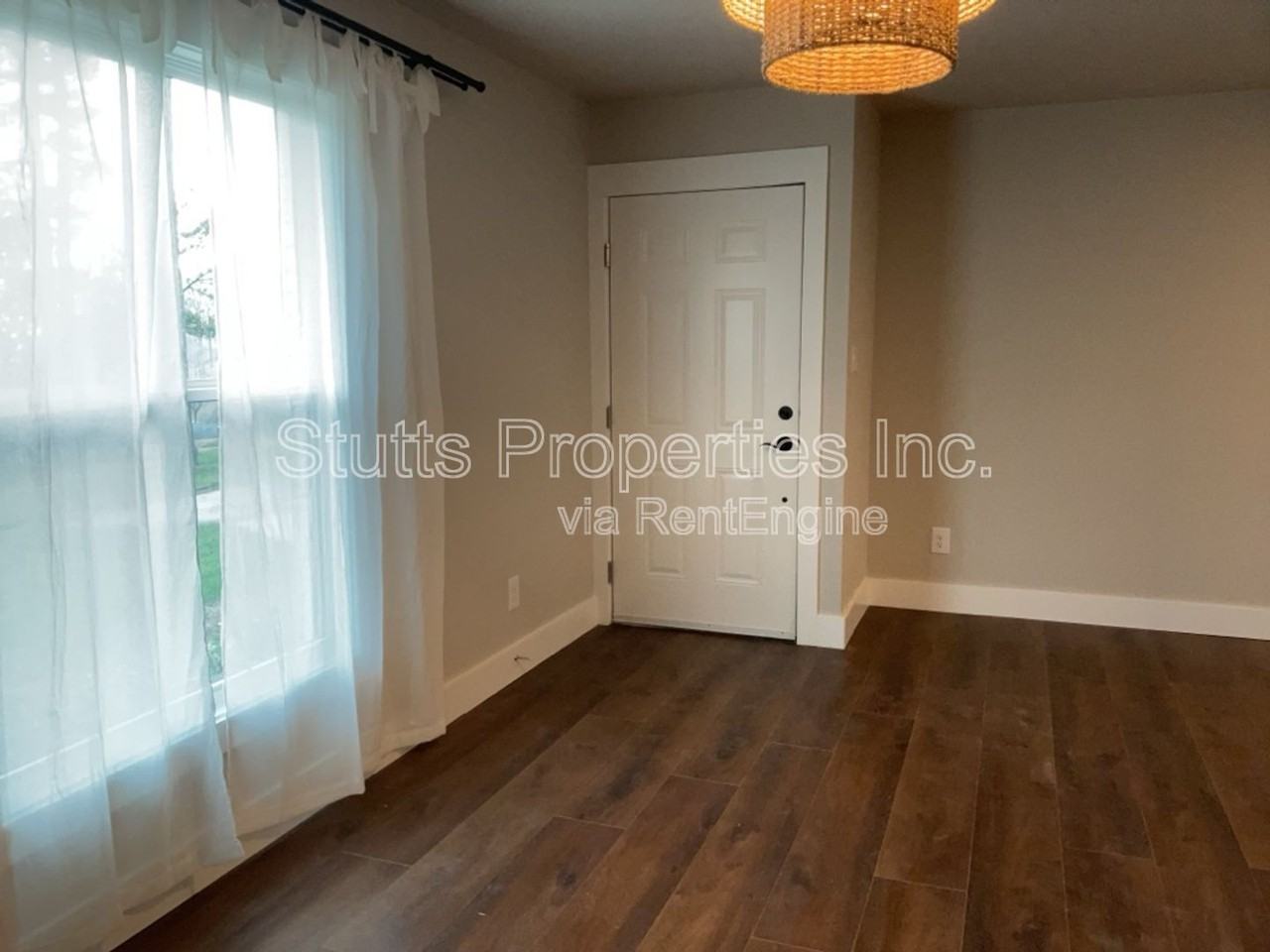 625 Rivermont Rd - Photo 6 of 10