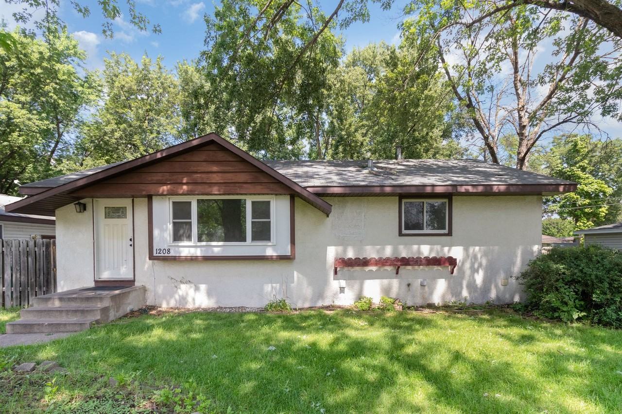 1208 82nd Avenue North - Photo 2 of 28