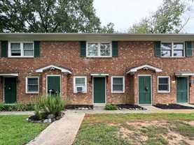 Chestnut Street Apartments - Photo 1 of 1