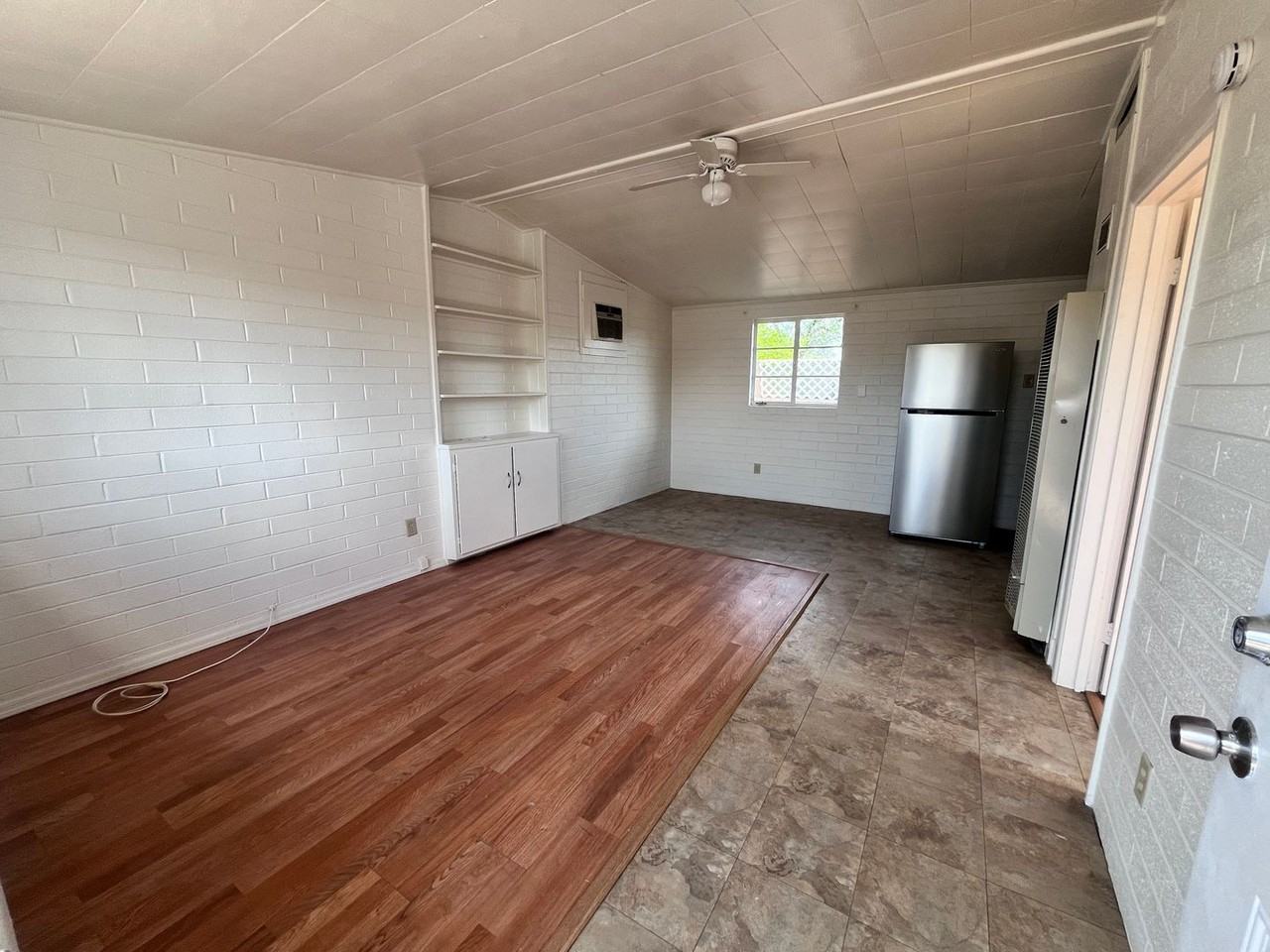 2528 N. Fontana Avenue - Photo 3 of 20