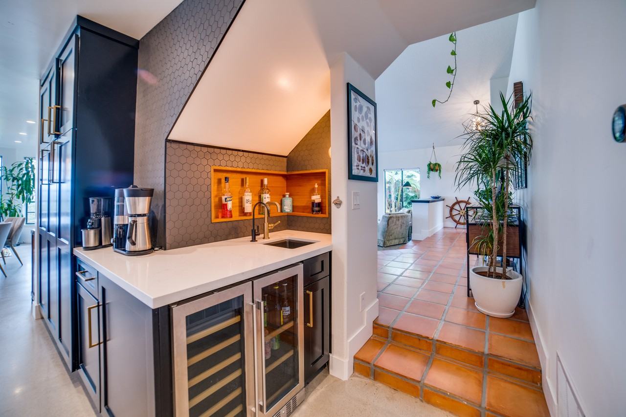 359 Via Andalusia - Photo 7 of 20