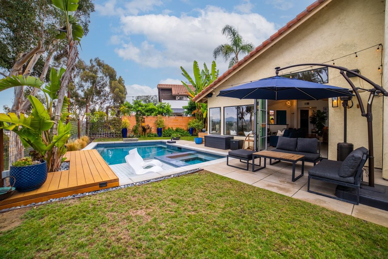 359 Via Andalusia - Photo 5 of 20