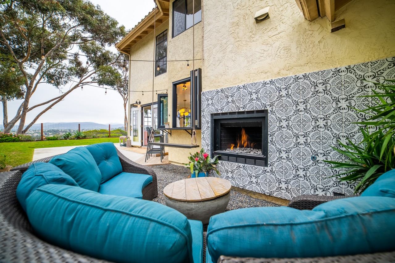 359 Via Andalusia - Photo 7 of 20