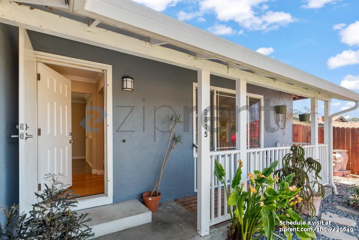 2815 Draper St - Photo 4 of 29