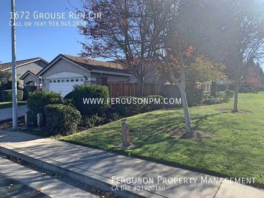 1672 Grouse Run Cir - Photo 2 of 17