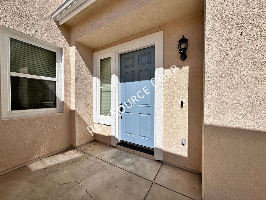16339 Mountain Ln - Photo 2 of 44