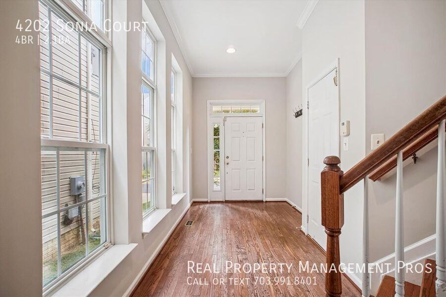 4202 Sonia Ct - Photo 2 of 31