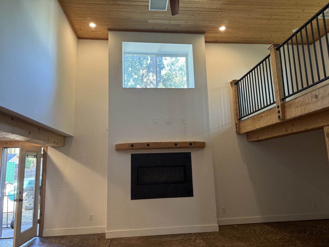 1916 Oleander Avenue #3