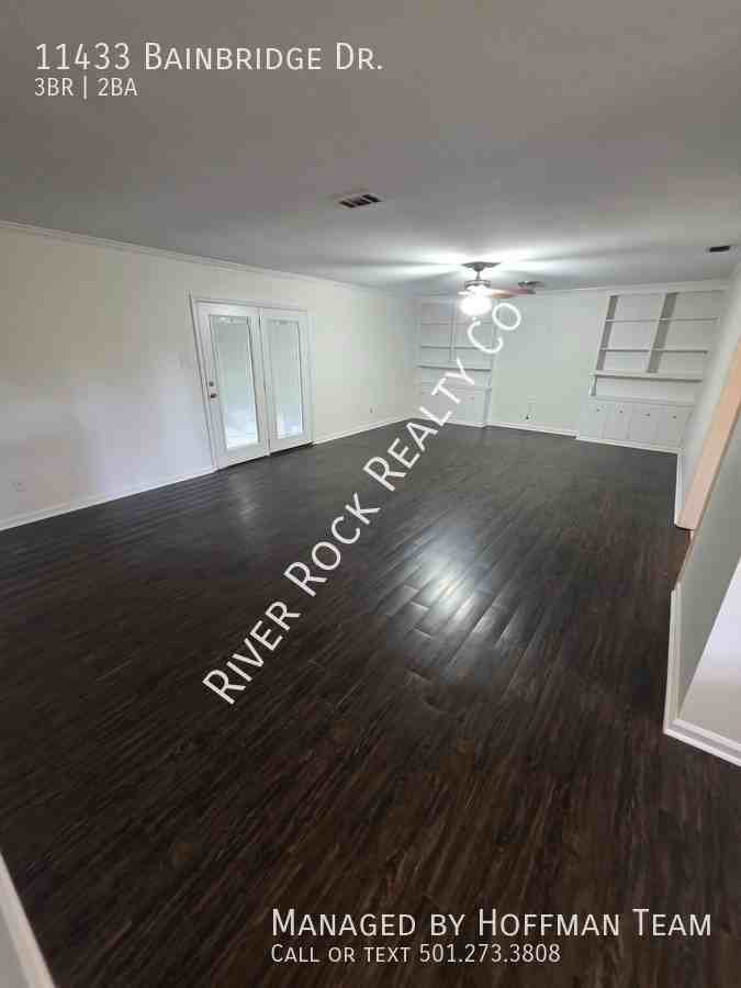 11433 Bainbridge Dr - Photo 2 of 13